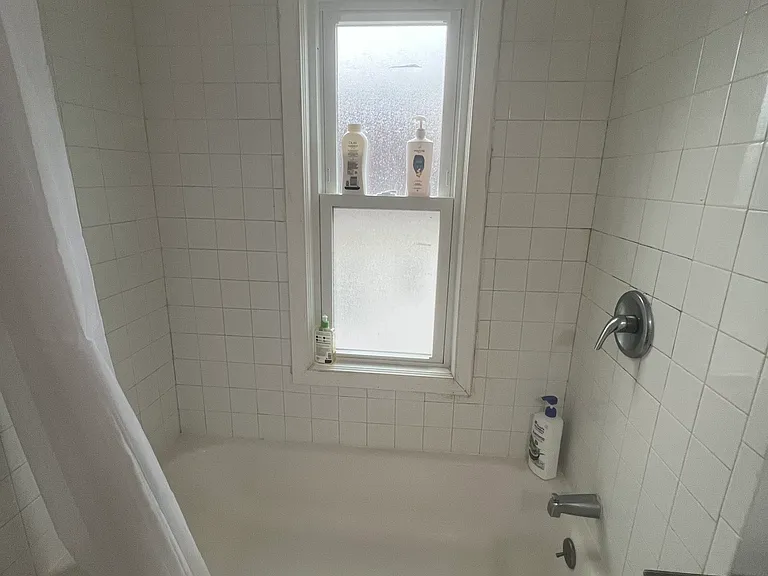 30 Melrose St #3 — Photo 9