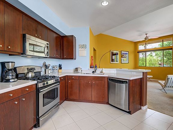 3rd image of 820 E Palm Canyon Dr Unit 201