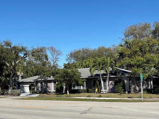 3526 Highway A1A