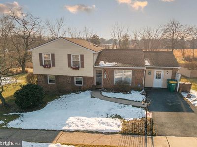 111 Laurel Dr, Enola, PA, 17025