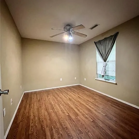 1631 & 1629 N Saddlehorn Ave #1629 — Photo 3