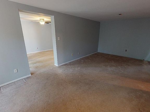 3rd image of 300 Birchwood Rd #300
