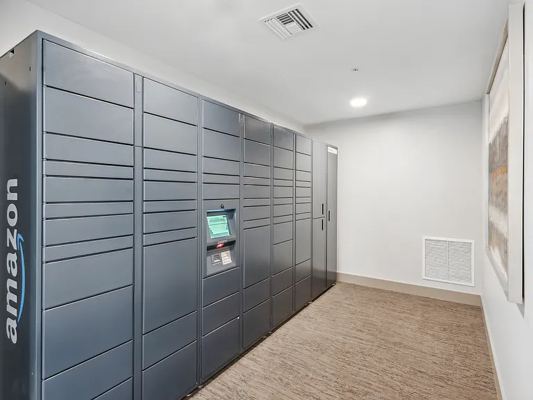 Overture North Scottsdale - 55+ Active Adult Apartment Homes — Photo 33