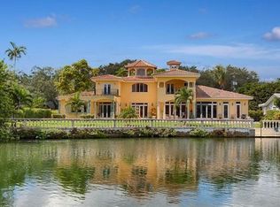 4301 University Dr, Coral Gables, FL 33146