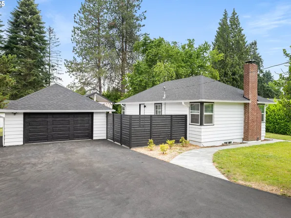 4215 NE 54th St, Vancouver, WA 98661