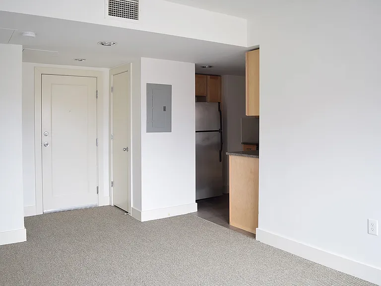 Clyde Manor — Photo 198