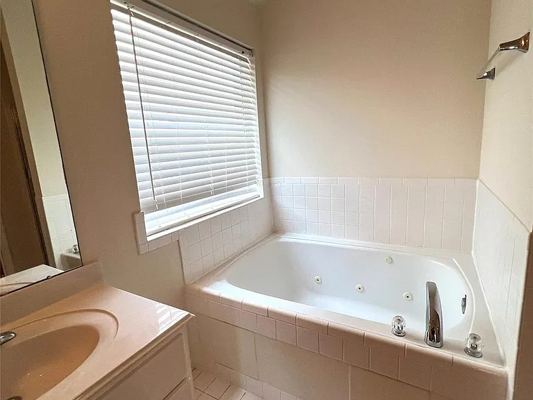442 Pinewood Ridge Dr — Photo 17