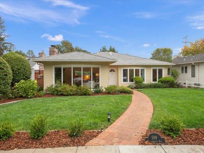 599 University Ave, Los Altos, CA, 94022