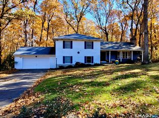 69 Sherwood Lane, Norwich, CT 06360