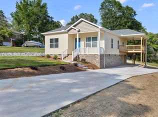 220 Frances Dr, Killen, AL 35645