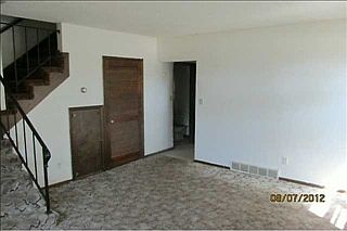 4th image of 1160 Sunset Dr