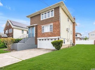 536 Bayview Ave, Cedarhurst, NY 11516