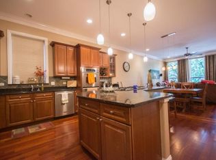 2115 W Roscoe St UNIT 2, Chicago, IL 60618