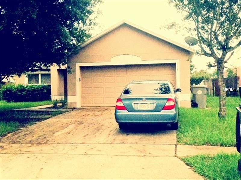1st image of 318 Bluff Ln
