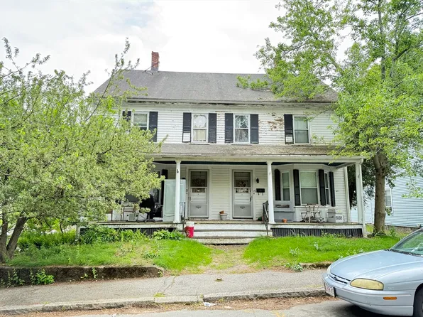 19 Davis St, Woburn, MA 01801