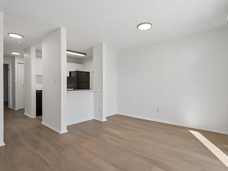 ReNew Waterview — Photo 19