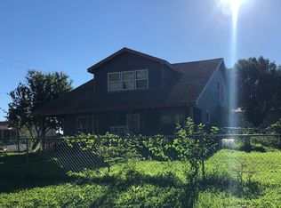 1001 Cherokee St, Oskaloosa, KS 66066