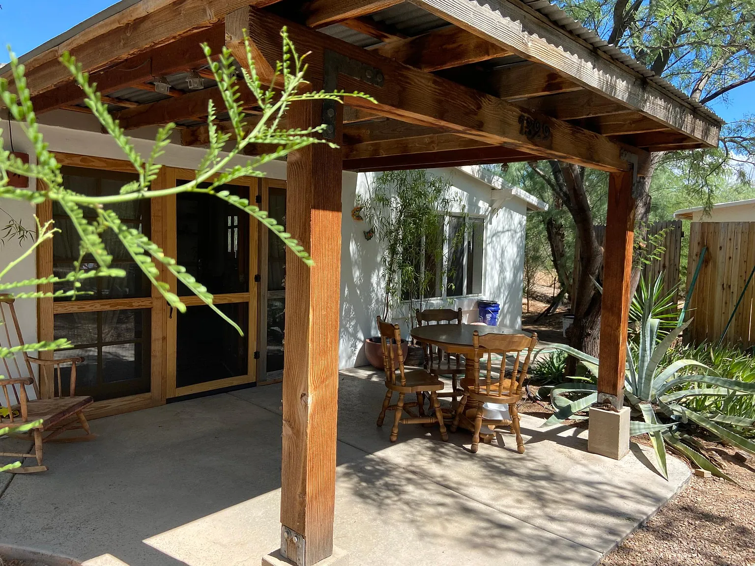 1329 E Prince Rd — Photo 4