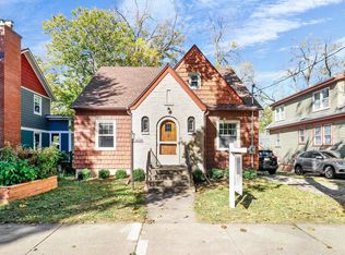 2626 Chamberlain Ave, Madison, WI 53705