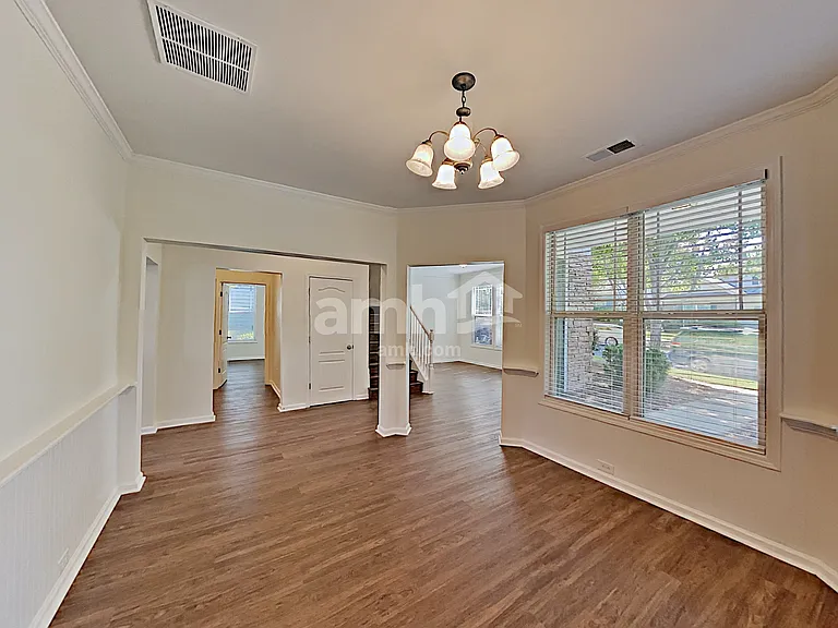 208 Harmony Lake Dr — Photo 8