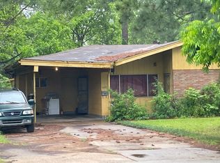 1007 Lee Ave, Crystal Springs, MS 39059