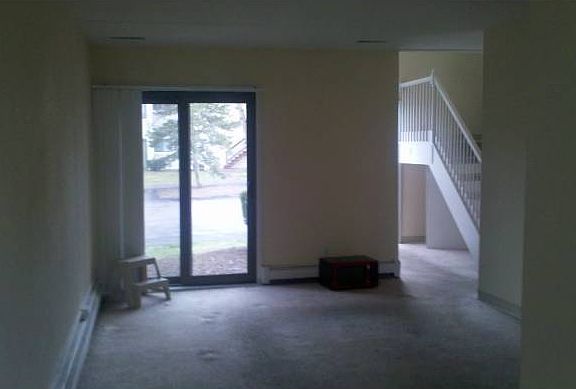 Dining area model unit