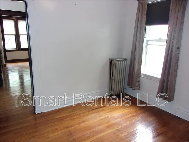 4953 Sutherland Ave #2F — Photo 18