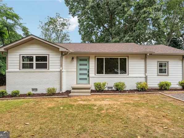 204 Patterson St, Cumming, GA 30040