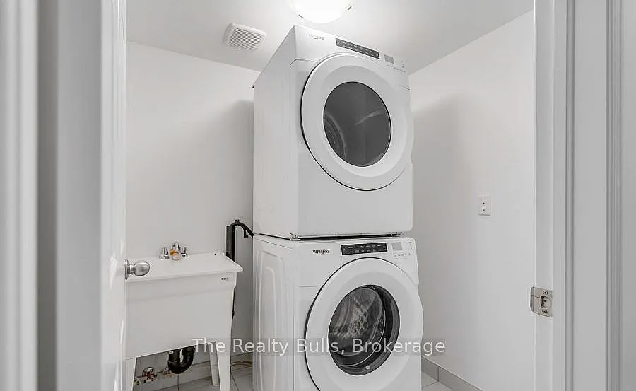 4 bed, $3,000 — Photo 4