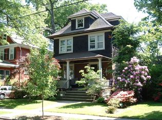 72 E Van Ness Ave, Rutherford, NJ 07070