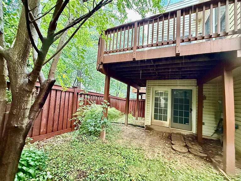 4028 Heatherstone Ct — Photo 42