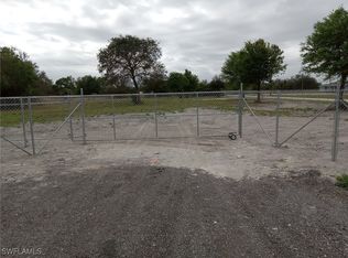 200 Bald Cypress Ave, Clewiston, FL 33440