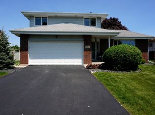 7414 W 157th St, Orland Park, IL 60462