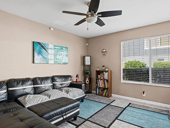 4th image of 8146 Lemon Grove Way APT B