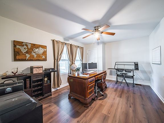 5th image of 3944 Steam Mill Rd