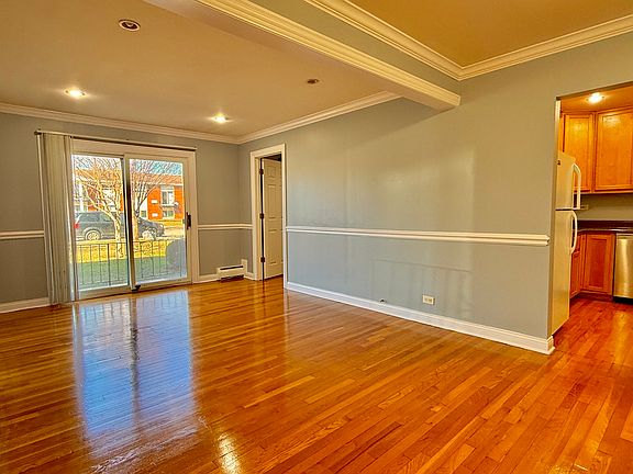 4th image of 9561 Dee Rd #107G