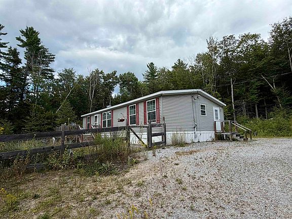 4th image of 83 Miller Road