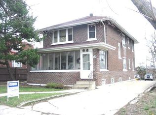318 Dewey St, Joliet, IL 60436