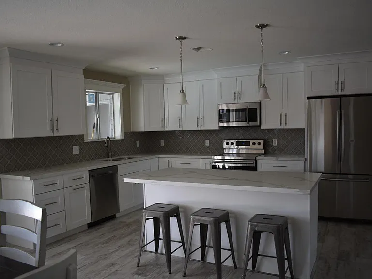 9 W Geneva Dr — Photo 6