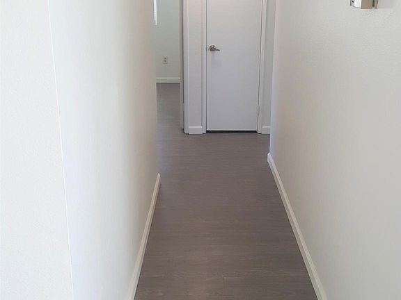 5th image of 2174 Ingrid Ave