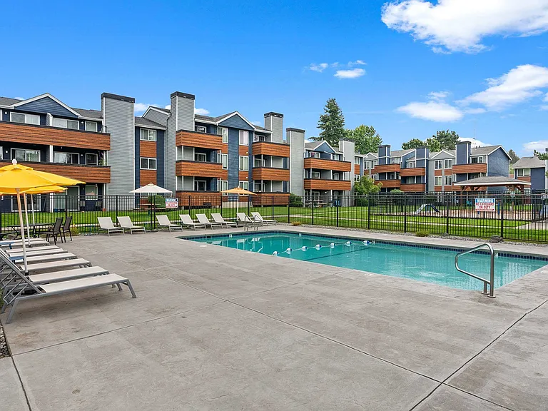 Northpoint Apartments — Photo 41