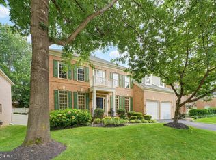 3810 Daniels Run Ct, Fairfax, VA 22030