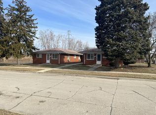 16178 Regina Ave, Allen Park, MI 48101
