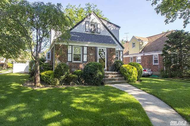 1st image of 127 Sperry Blvd