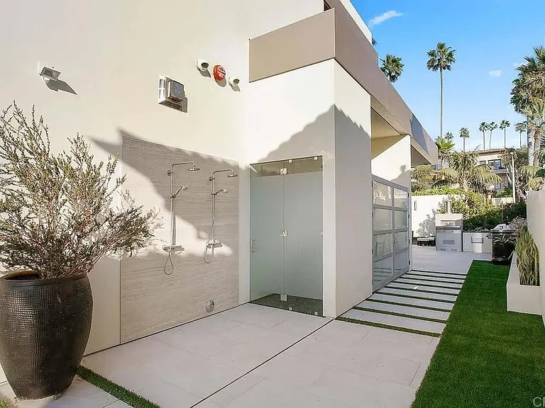 6436 Camino De La Costa — Photo 28