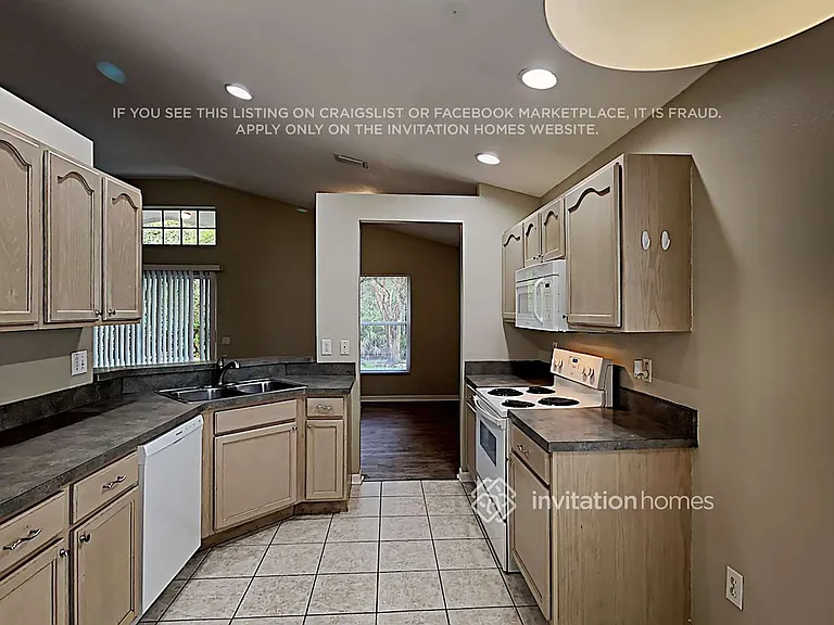 5501 Seattle Slew Dr — Photo 8