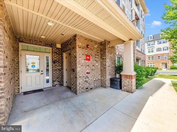 6501 Walcott Ln APT 202, Frederick, MD 21703