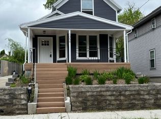 1054 Logan St SE, Grand Rapids, MI 49506