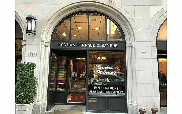 Sold by Douglas Elliman | media 23