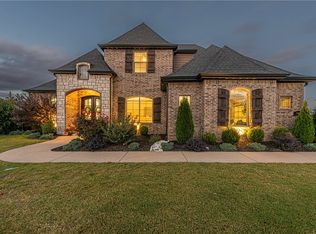 940 Via Firenze Ave, Springdale, AR 72762